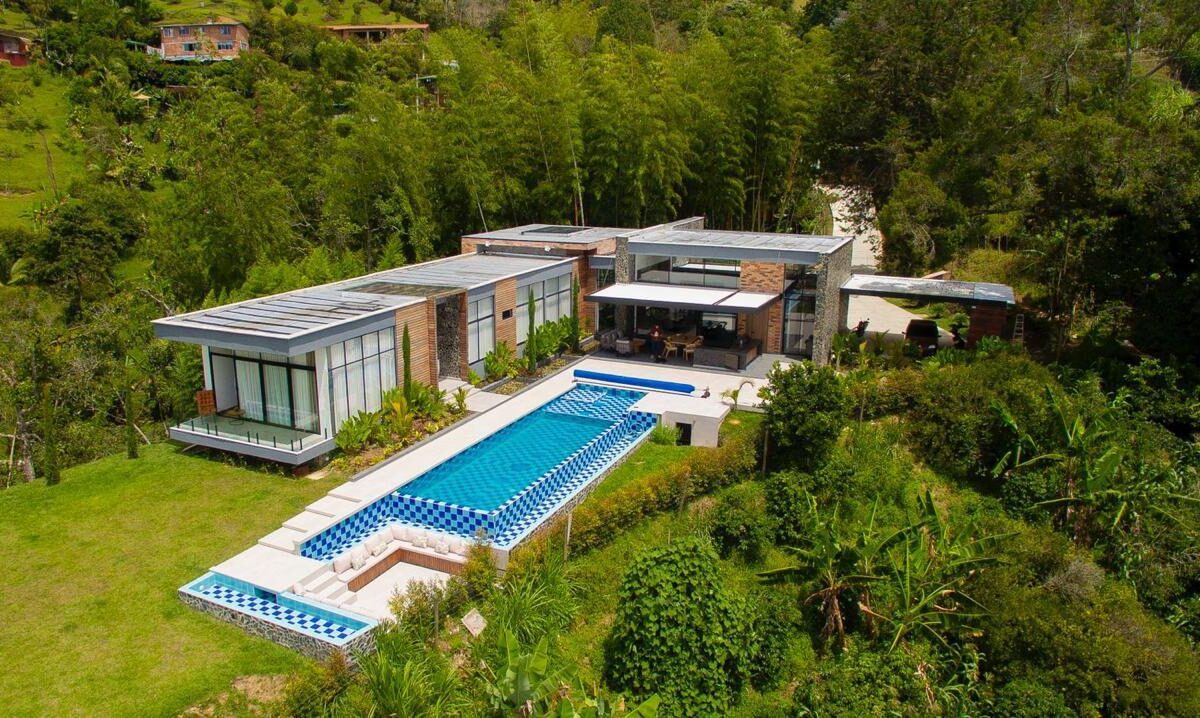 Finca Vip / Las 3 Marias